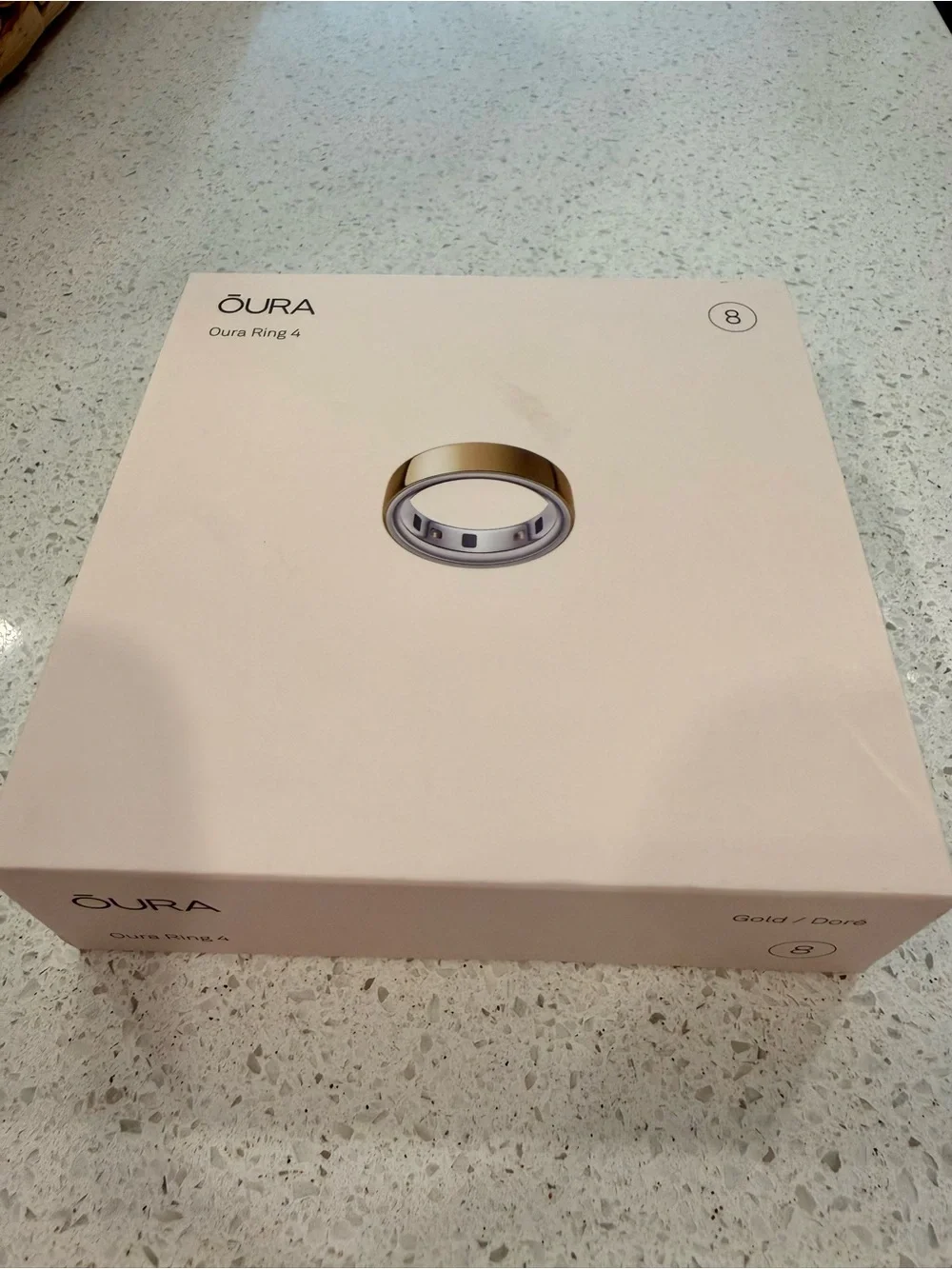 Oura Ring 4 – Gold – Size 8 – Brand New & Factory Sealed